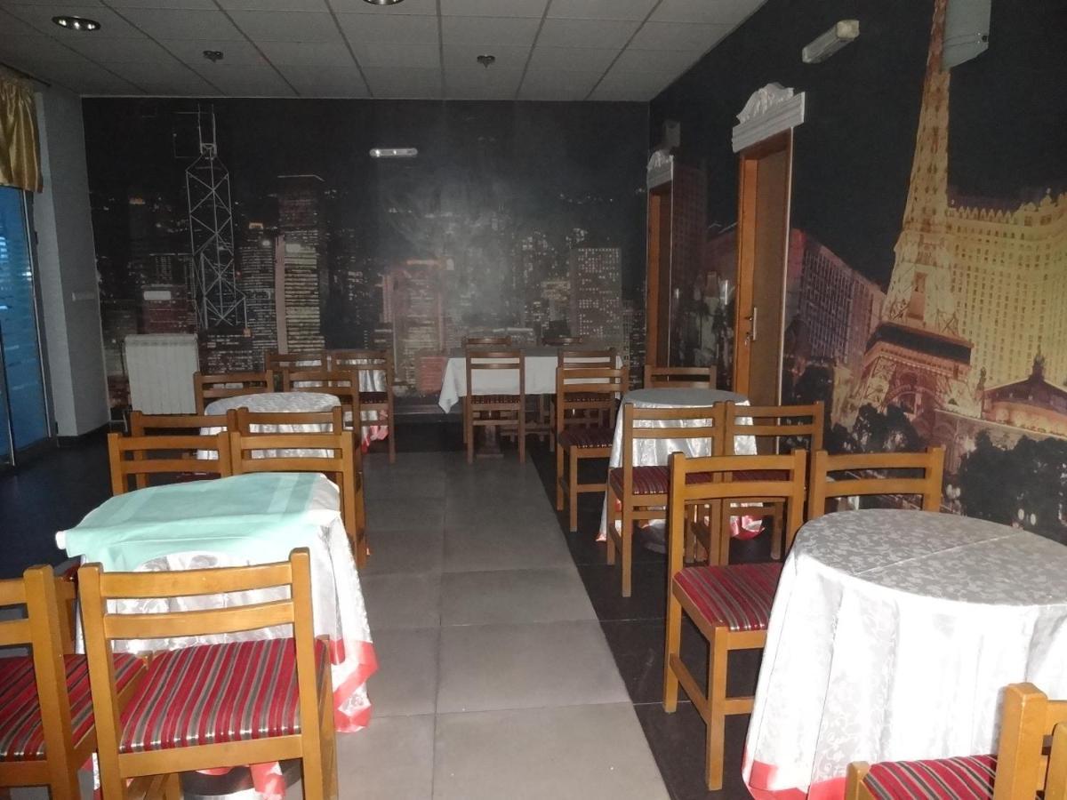 Motel Zoka Dvorovi Zewnętrze zdjęcie